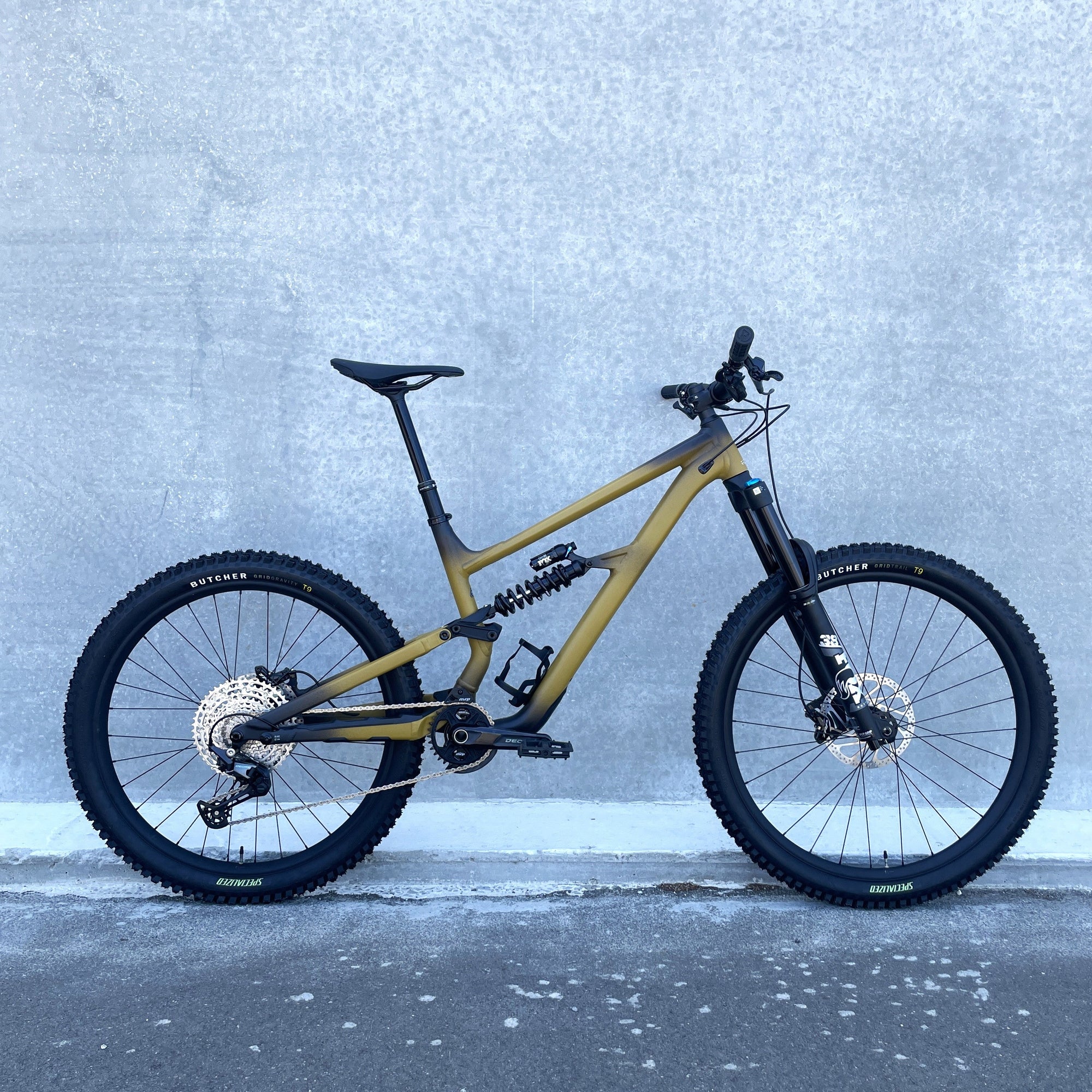 SPECIALIZED Mountain - Full Sus Satin Harvest Gold/Obsidian / S2 Specialized Status 2 170 93723-7702