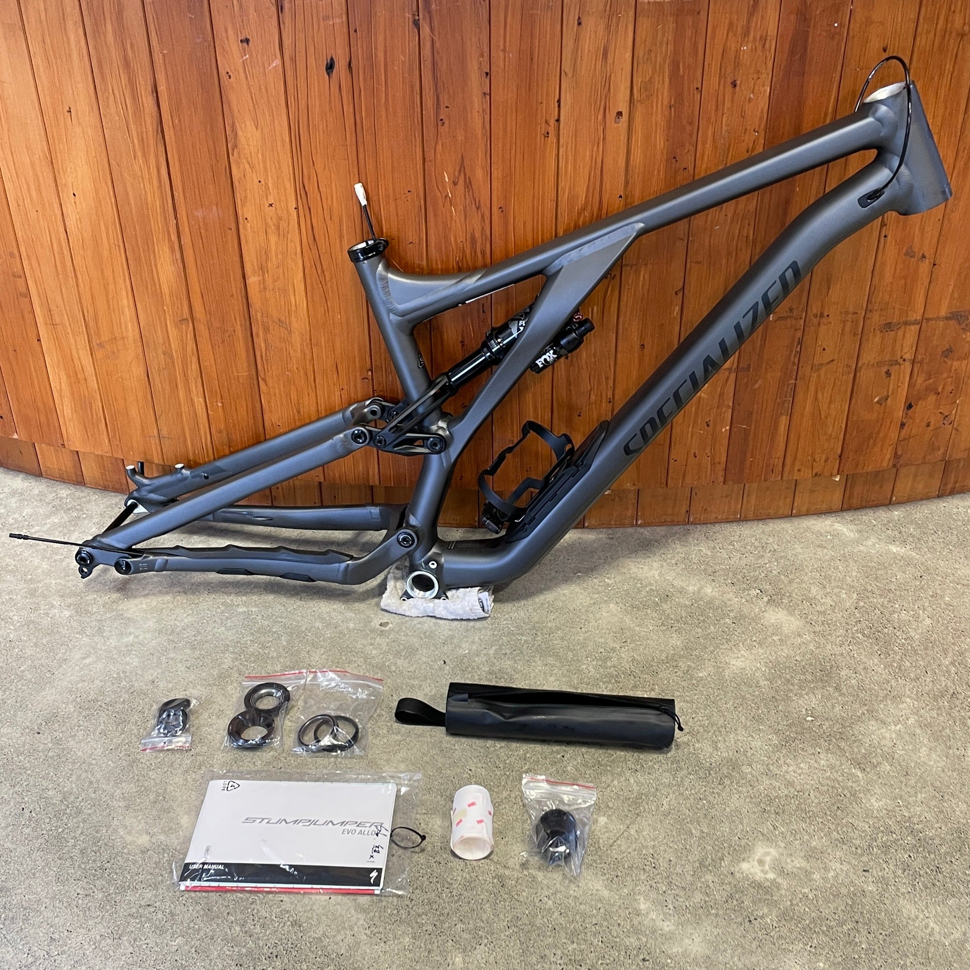 SPECIALIZED Mountain - Full Sus Satin Smoke / S6 Specialized Stumpjumper EVO Comp Alloy S6 Frameset 106929